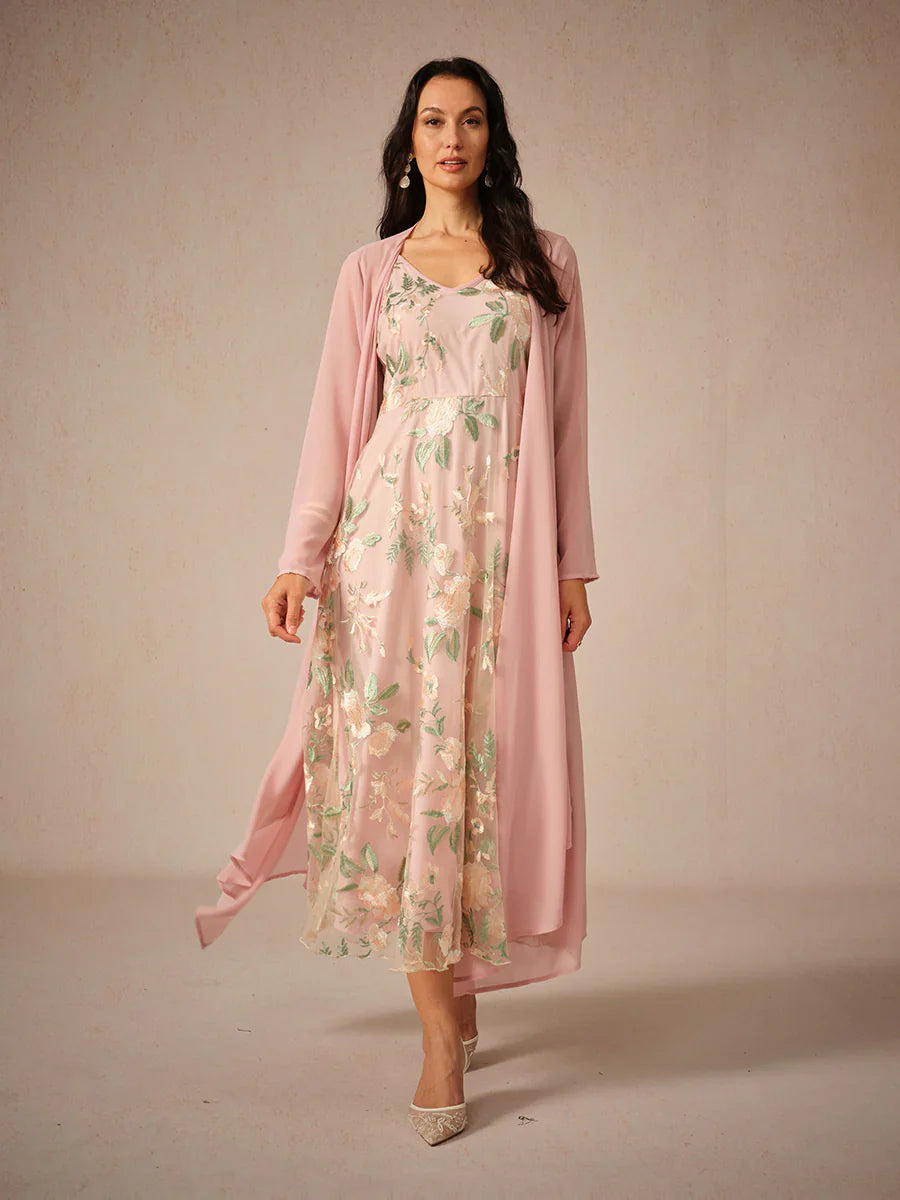 Nakış Detaylı Şifon ve Dantel Takım Set