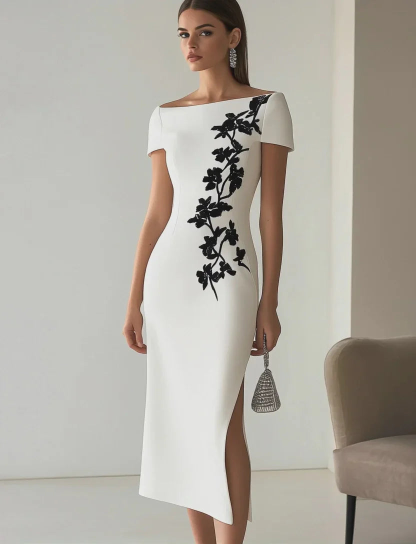 Asimetrik Çiçek Desenli Şık Tekne Yaka Elbise