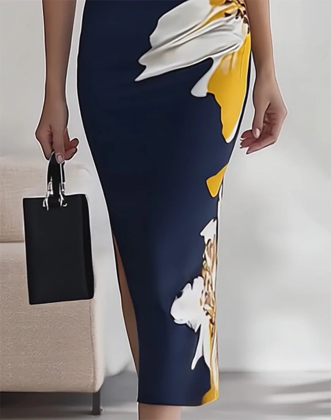 Lacivert V Yaka Çiçek Desenli Kolsuz Elbise