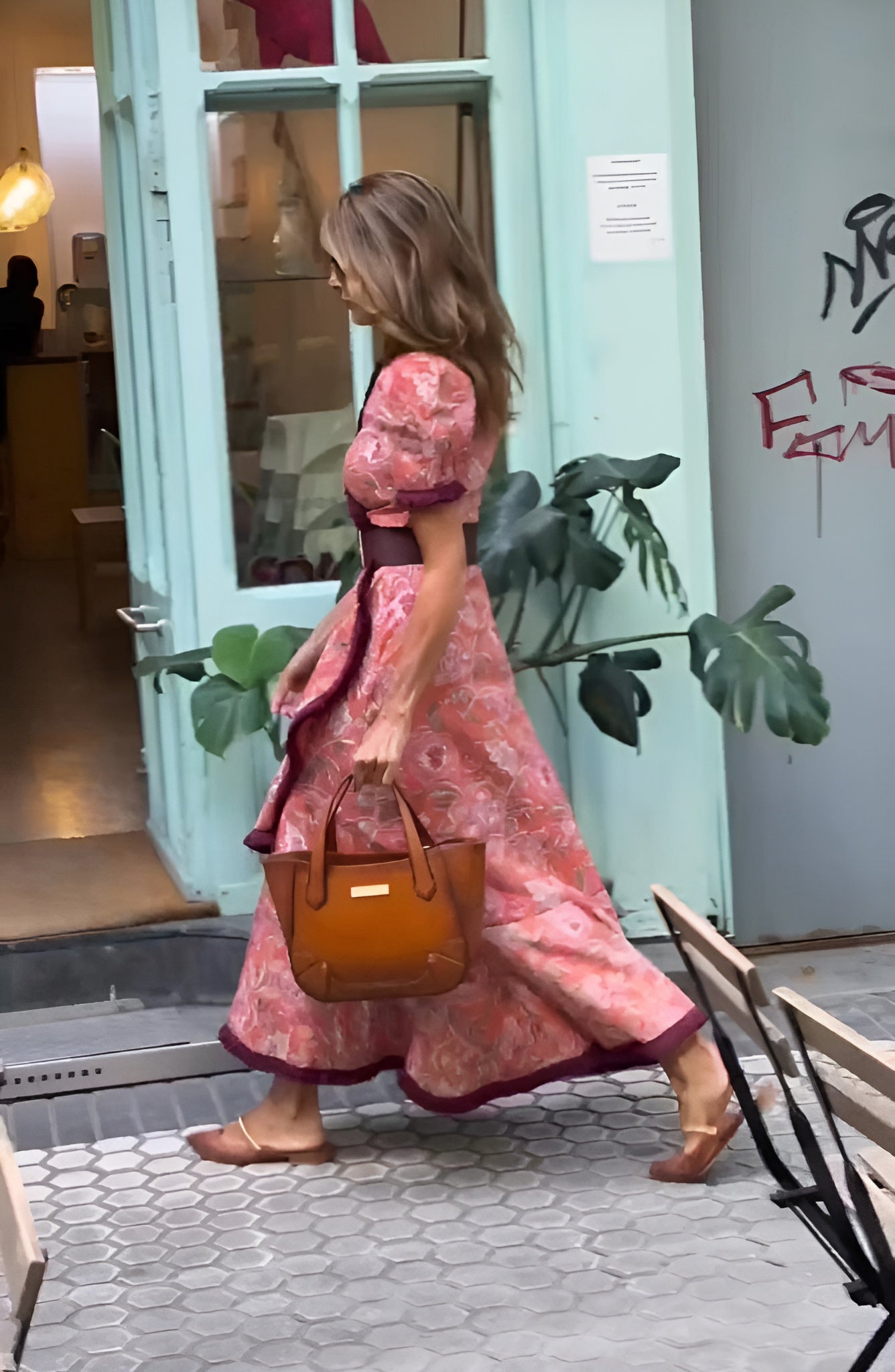 Şık Kısa Kollu Pembe Maxi Elbise