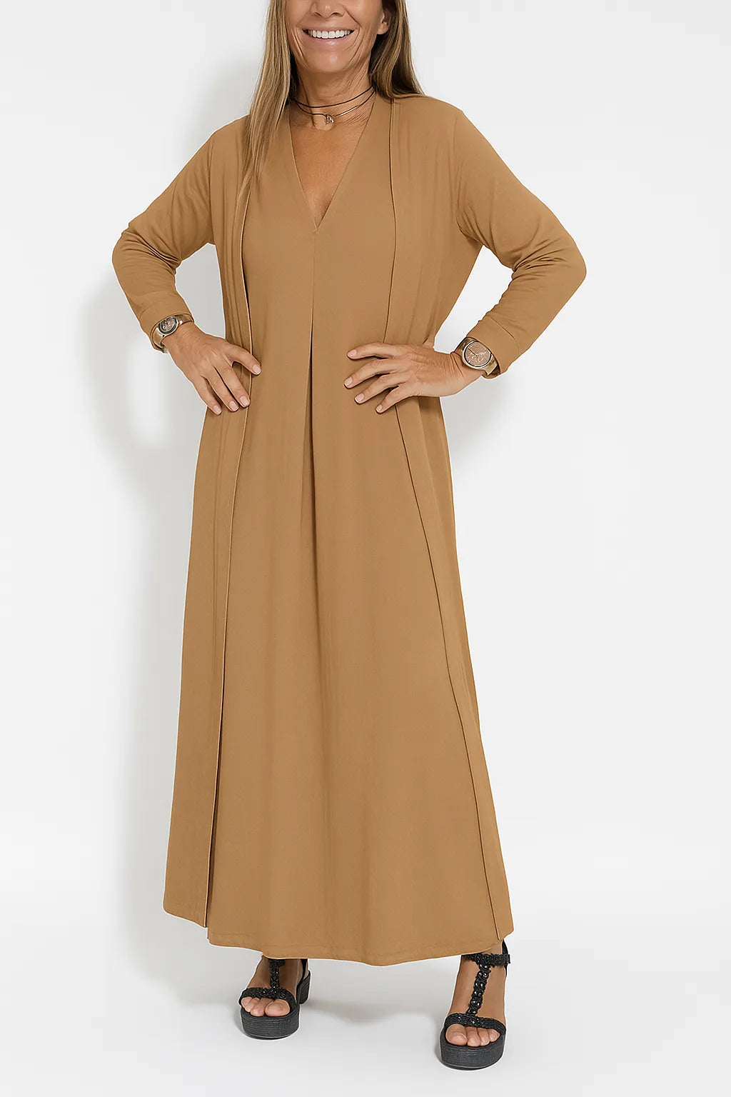 Janine – Şık Maxi Elbise ve Uyumlu Hırka