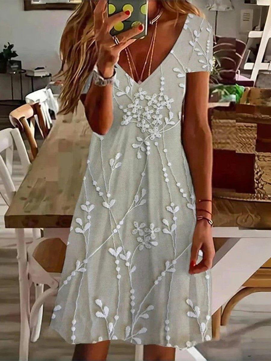 Brenda – Yaprak Motifli Mini Elbise